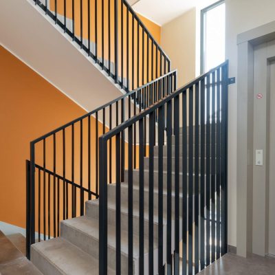 8yaJTahtMrO71ilhxAOLs79QSWWxmlh2